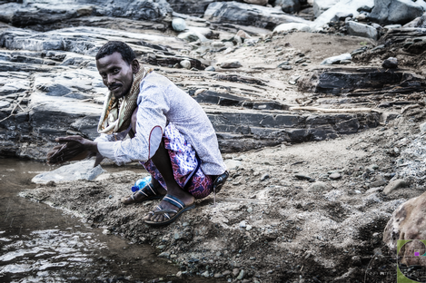 Uomo-Afar presso il fiume Saba Dancalia-Etiopia.png